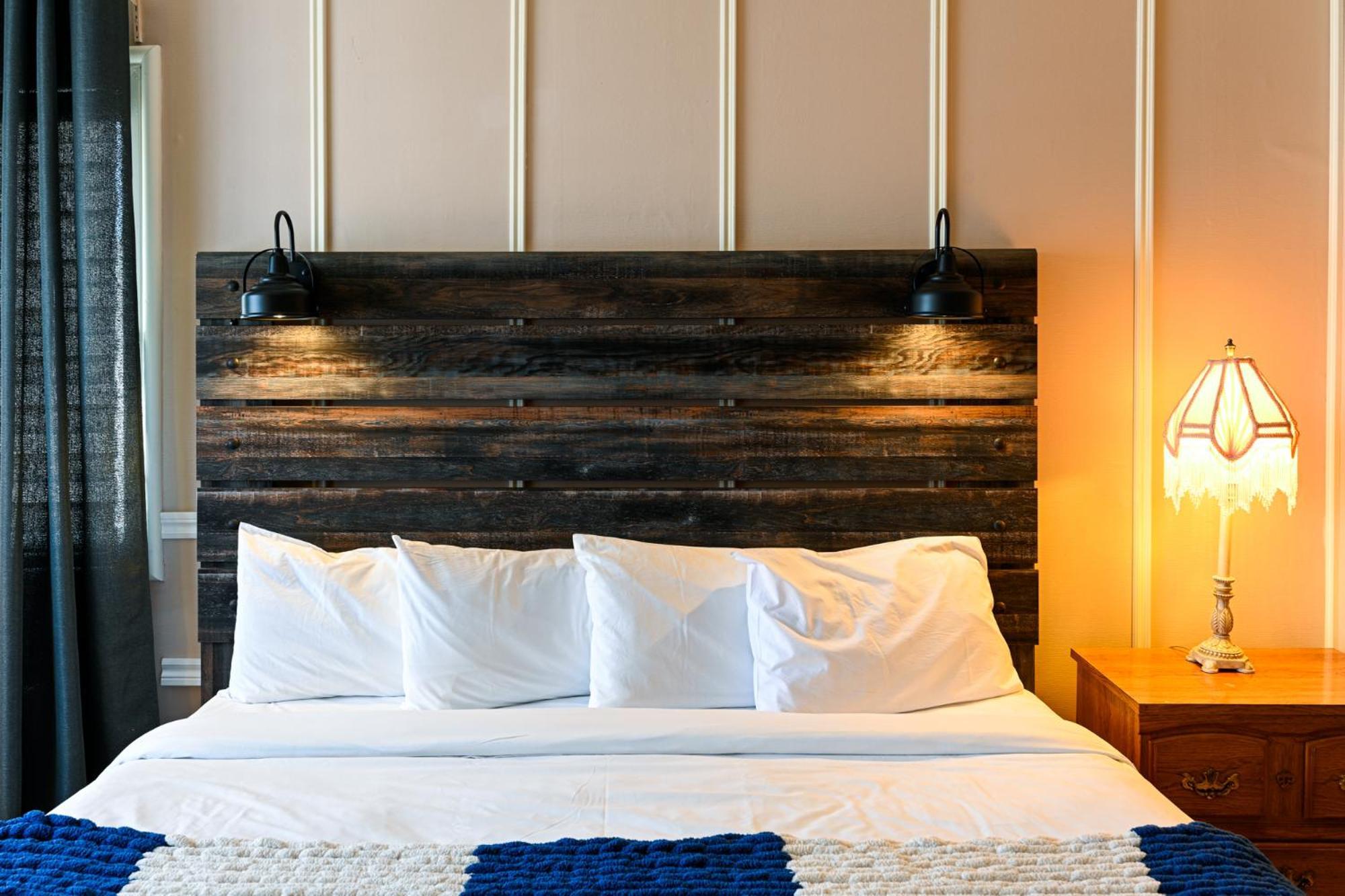 Hotel-Auberge La Grande Maison Et Spa Байе-Сен-Пол Екстериор снимка