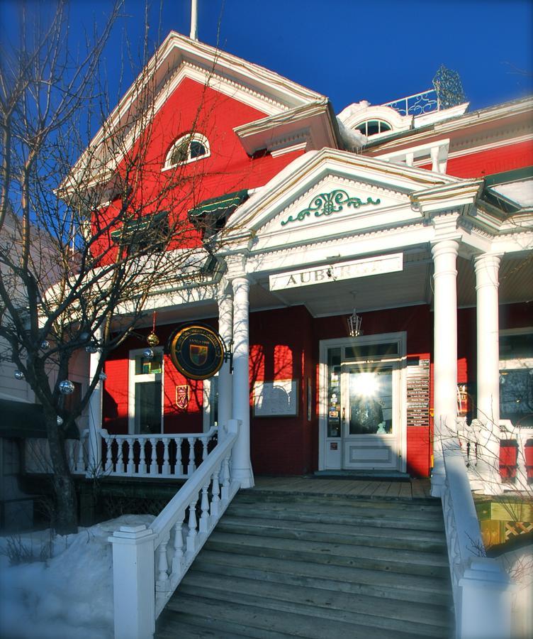 Hotel-Auberge La Grande Maison Et Spa Байе-Сен-Пол Екстериор снимка