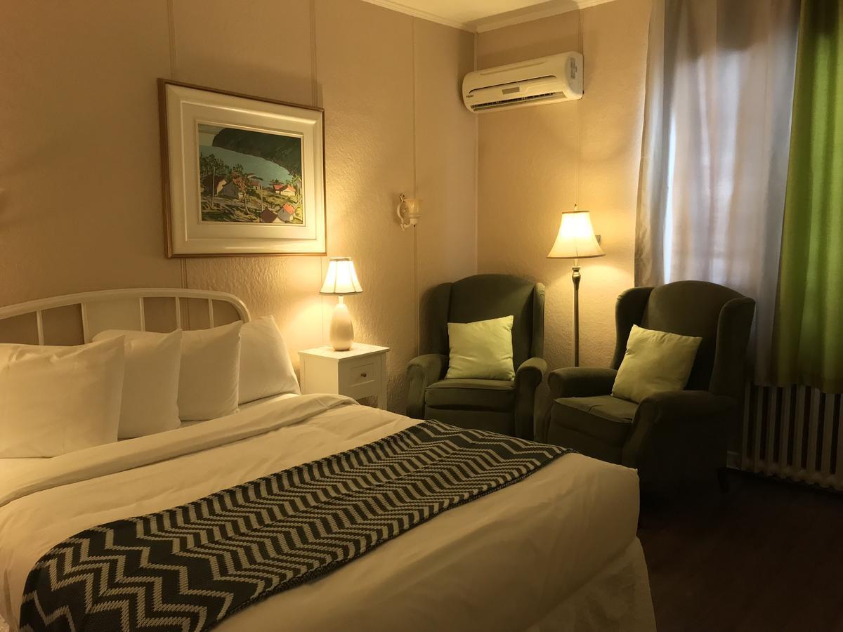 Hotel-Auberge La Grande Maison Et Spa Байе-Сен-Пол Екстериор снимка